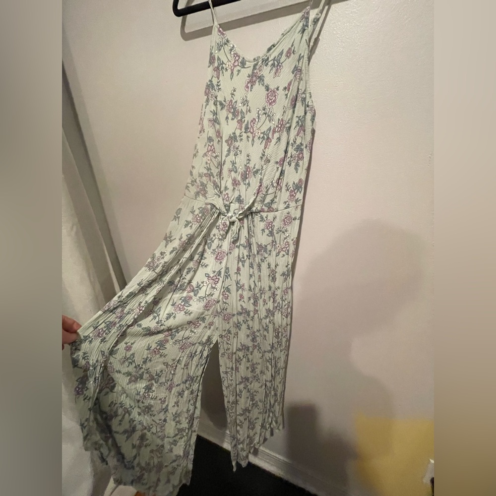 Art Class Floral Patterned Top